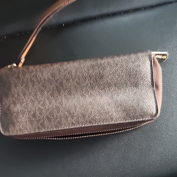Michael Kors Dark Brown Wristlet - Picture 3 of 4